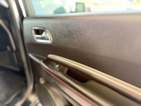 Used 2014 Dodge Durango R/T image 40