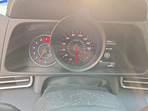 Used 2021 Hyundai Elantra SEL w/ Cargo Package FWD image 8