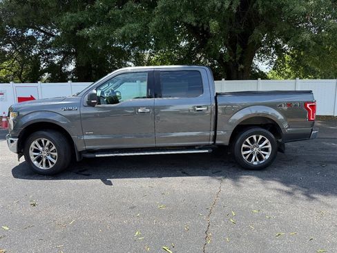 Used 2017 Ford F150 XLT w/ Equipment Group 302A Luxury AWD/4WD image 2