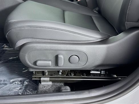 Certified 2026 Hyundai Kona SEL Premium FWD image 19