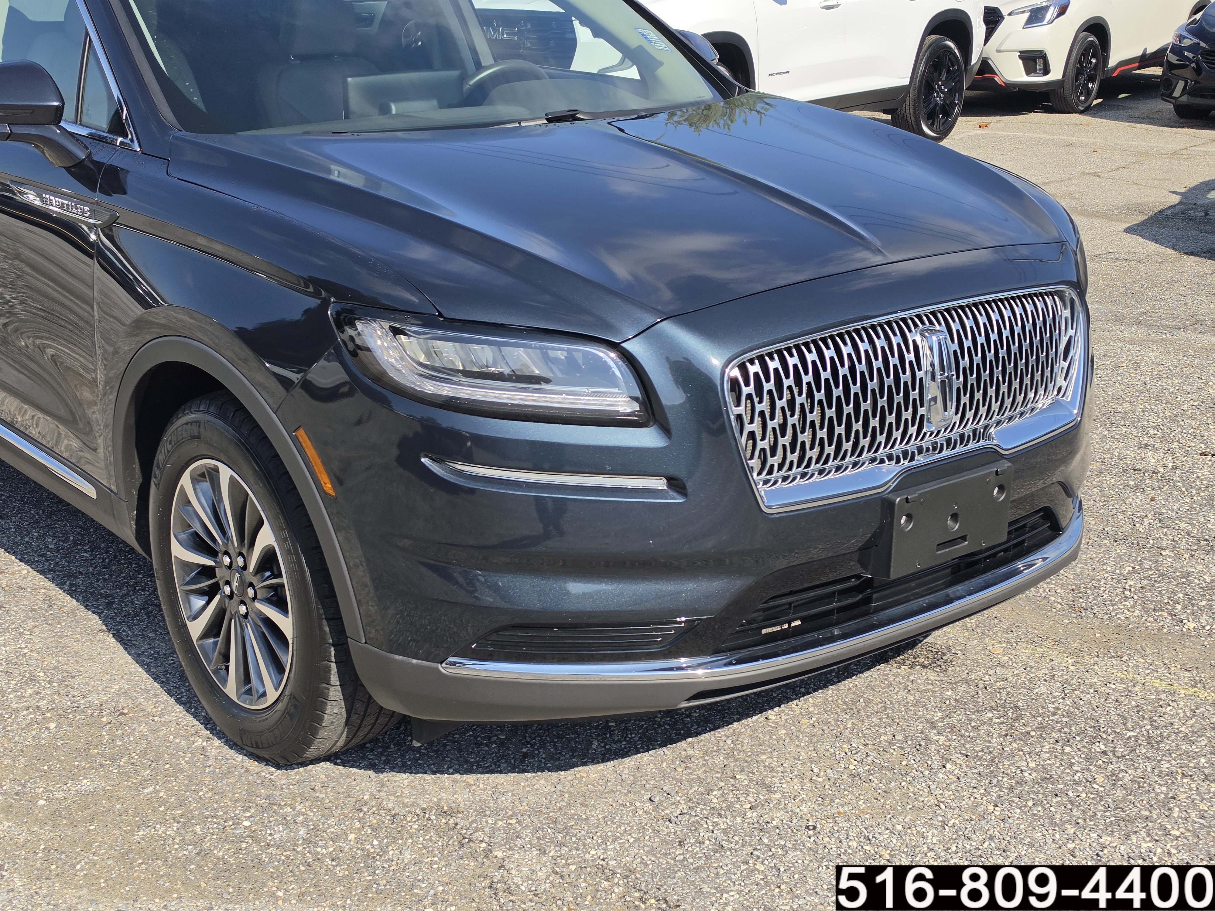 Used 2021 Lincoln Nautilus AWD w/ Equipment Group 101A image 4