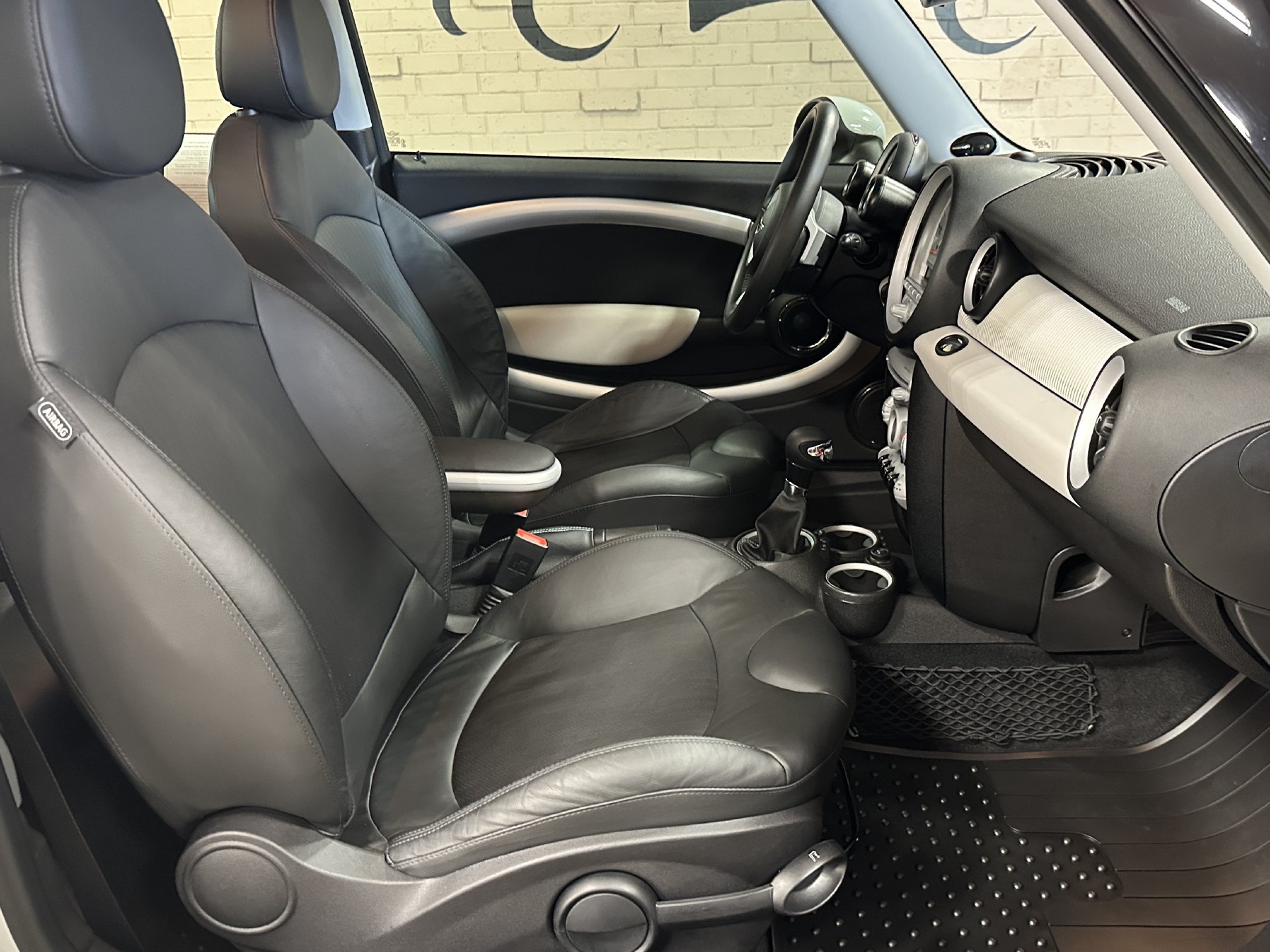 Used 2010 MINI Cooper S FWD image 39