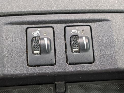 Used 2017 Toyota Camry XLE image 24