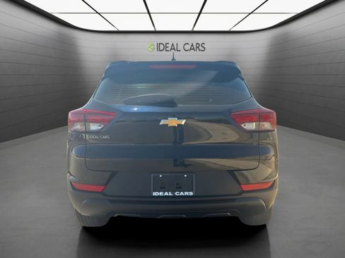 Used 2021 Chevrolet TrailBlazer LS AWD/4WD image 4