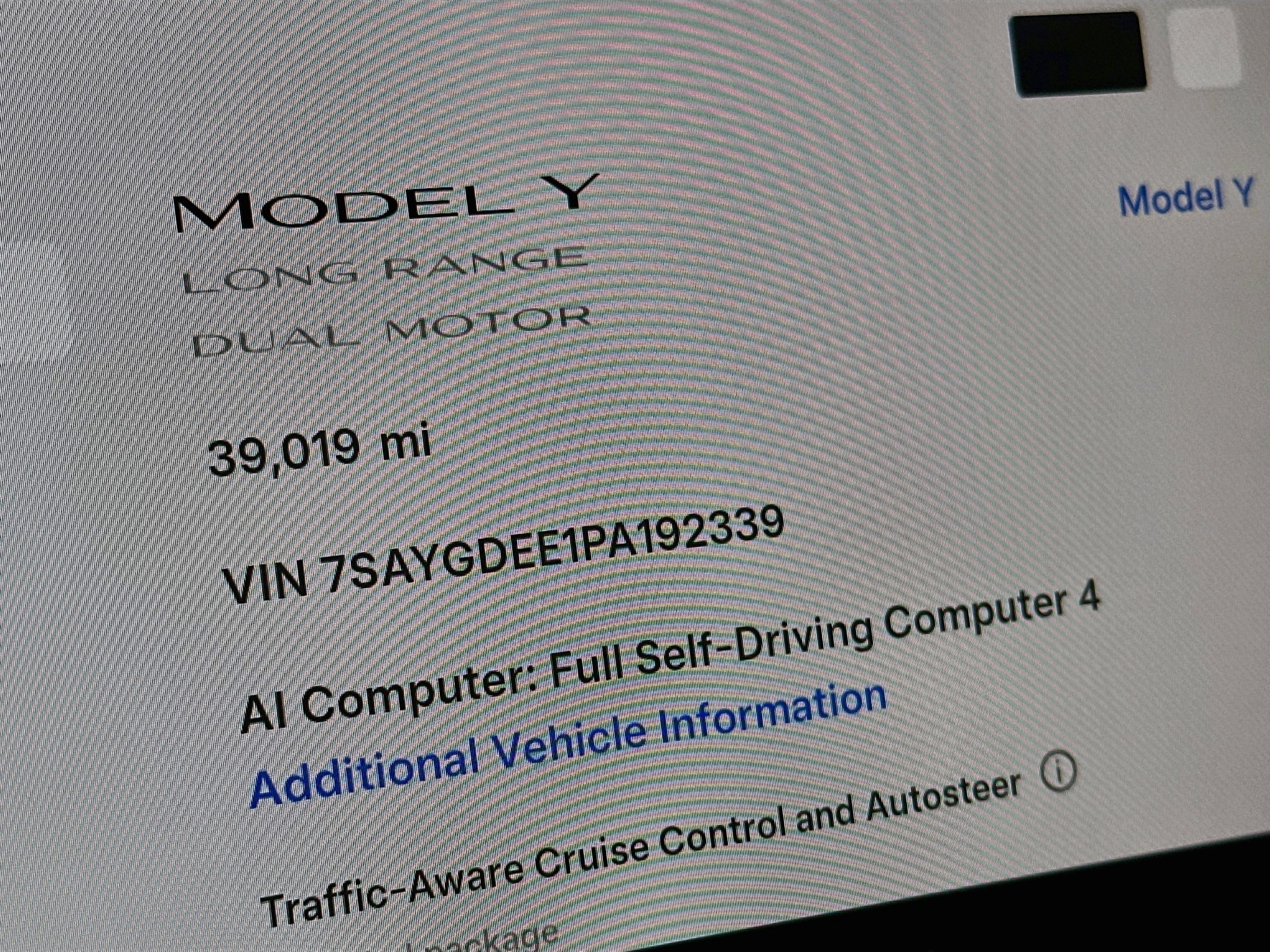 Used 2023 Tesla Model Y Long Range AWD/4WD image 17