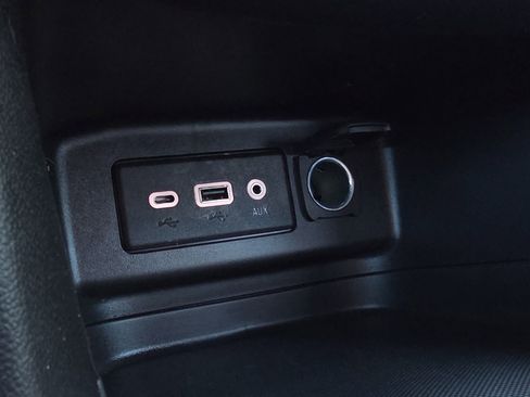 Used 2022 Chevrolet Equinox LT image 31