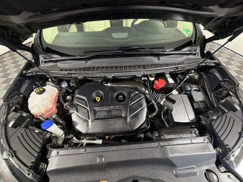 Used 2017 Ford Edge SEL w/ Equipment Group 201A image 28