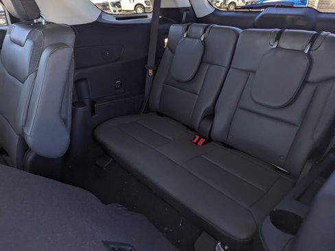 New 2026 Ford Explorer Active w/ Active Comfort Package RWD image 9