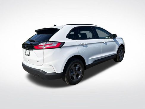 Used 2024 Ford Edge SEL w/ Sport Appearance Package AWD/4WD image 6