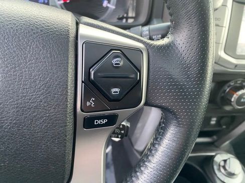 Used 2016 Toyota 4Runner SR5 Premium image 22