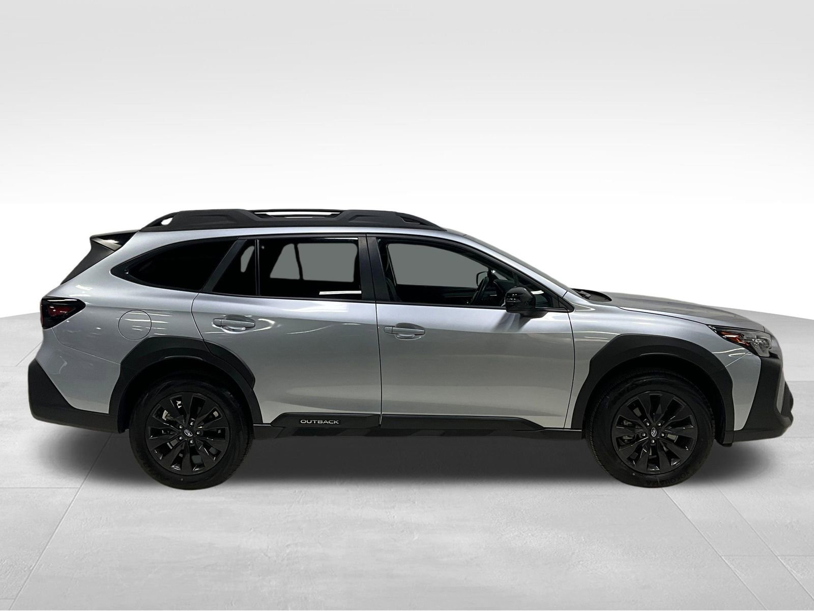 Used 2025 Subaru Outback Onyx Edition AWD/4WD image 3