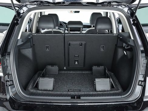 New 2026 Volkswagen Taos SE AWD/4WD image 65