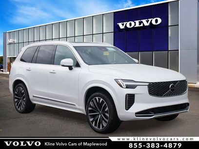 New 2025 Volvo XC90 B5 Core