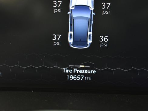 Used 2023 Jeep Compass High Altitude w/ Driver Assist Group I image 35