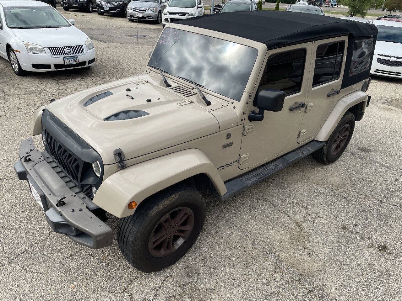Used 2016 Jeep Wrangler Unlimited Sahara AWD/4WD image 12