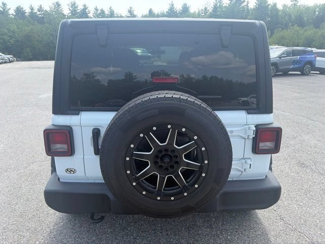 Used 2023 Jeep Wrangler Unlimited Sport AWD/4WD image 5