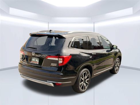 Used 2019 Honda Pilot Touring image 5