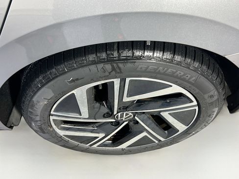 Used 2022 Volkswagen Jetta SEL image 31