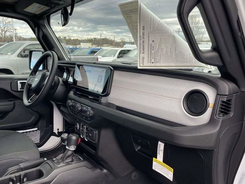 New 2026 Jeep Gladiator Sport image 14