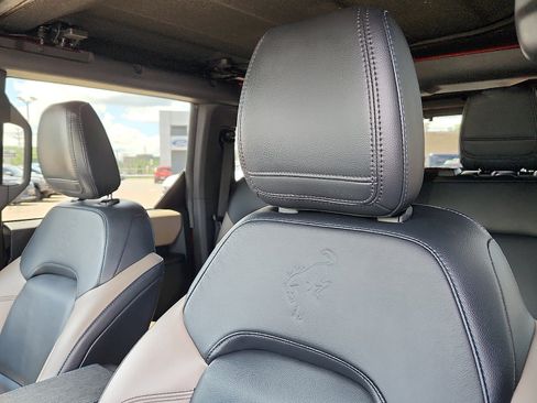 Used 2024 Ford Bronco Wildtrak AWD/4WD image 14