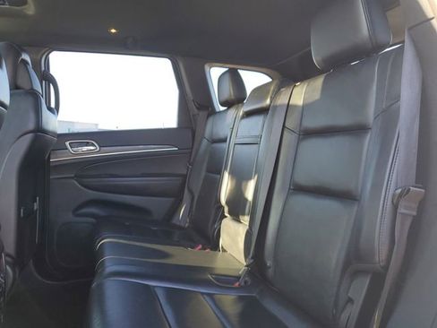 Used 2019 Jeep Grand Cherokee Limited image 27