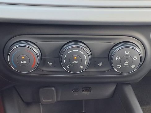 New 2026 Chevrolet Trax LS w/ LS Convenience Package image 13