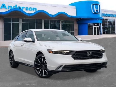 New 2026 Honda Accord Touring image 7