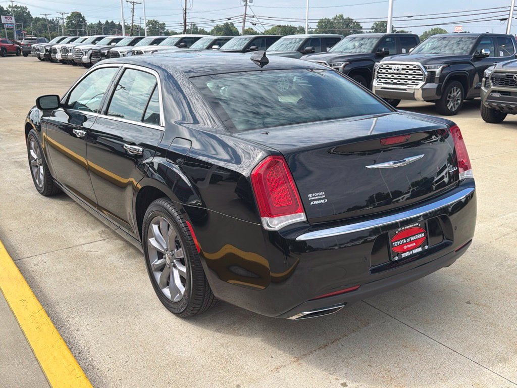Used 2018 Chrysler 300 Limited w/ Safetytec Plus Group AWD/4WD image 7