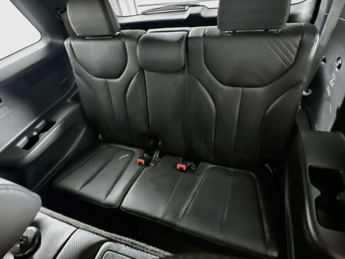 Used 2024 Hyundai Palisade SEL FWD image 31