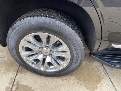 Used 2025 GMC Yukon Denali image 30