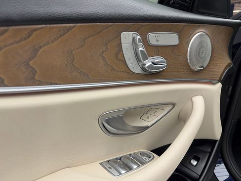 Used 2022 Mercedes-Benz E 350 E 350 AMG SPORT,NAV,CAM,SUNROO w/ AMG Line Exterior image 51