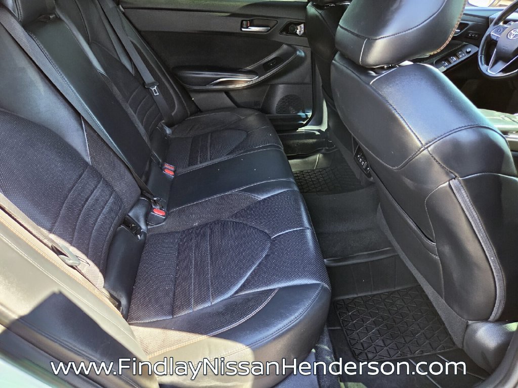 Used 2019 Toyota Avalon Touring w/ Advanced Safety Package FWD image 17