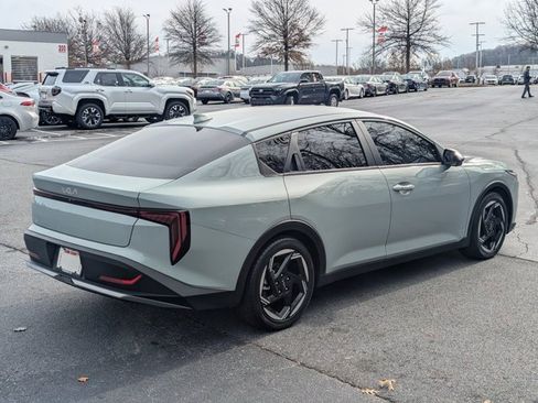 Used 2025 Kia K4 EX image 7