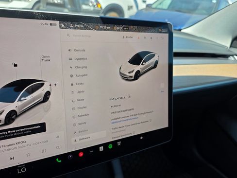 Used 2023 Tesla Model 3 Standard Range RWD image 43