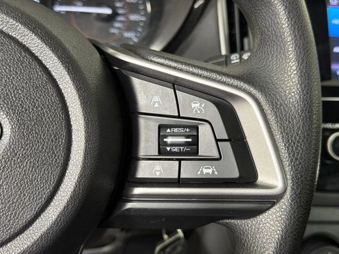 Used 2019 Subaru Crosstrek 2.0i w/ Eyesight System image 25