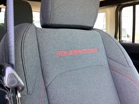 New 2025 Jeep Wrangler Rubicon w/ XTREMEE 35" Tire Package image 40