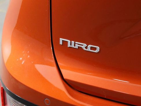 Used 2023 Kia Niro Wind w/ Wind Preserve Package FWD image 44