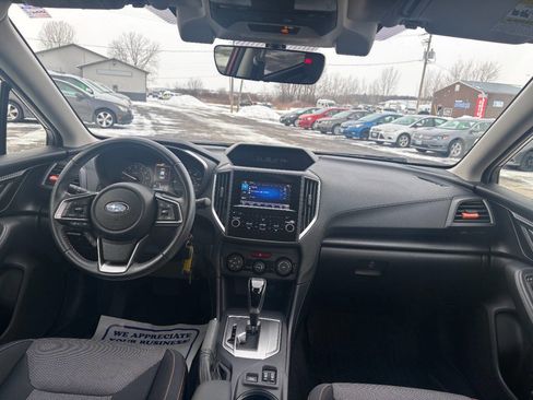 Used 2019 Subaru Crosstrek 2.0i Premium w/ Eyesight System image 15