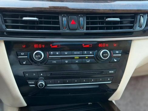 Used 2015 BMW X5 xDrive35i AWD/4WD image 17