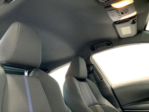 Used 2021 Toyota Corolla SE image 27