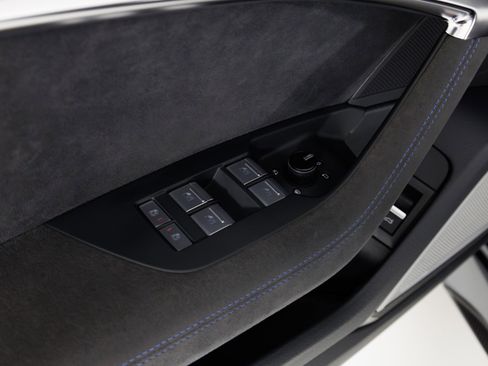 Used 2025 Audi RS 6 performance AWD/4WD image 31