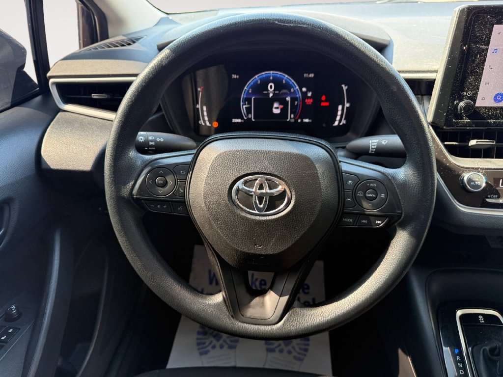 Used 2026 Toyota Corolla LE w/ LE Premium Package FWD image 12