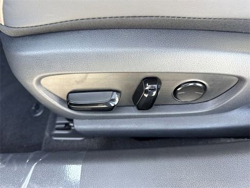 New 2025 Lexus ES 350 w/ Premium Package image 12