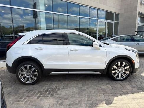 Certified 2023 Cadillac XT4 Premium Luxury FWD image 6