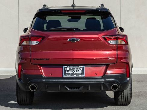 Used 2023 Chevrolet TrailBlazer RS w/ Sun and Liftgate Package image 4