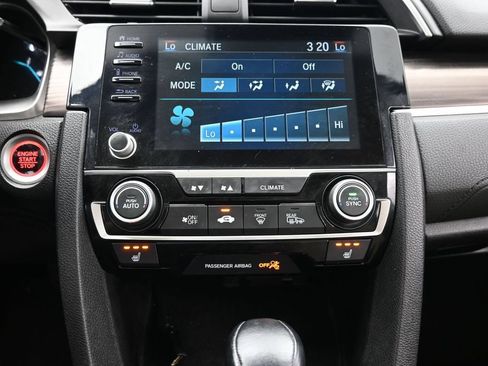 Used 2019 Honda Civic EX image 45