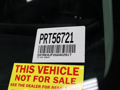 Used 2025 Kia Sorento SX FWD image 35
