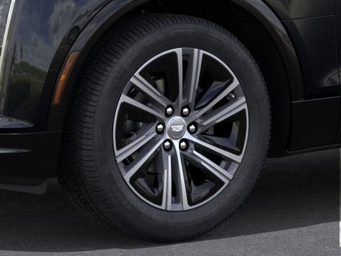 New 2026 Cadillac Lyriq Luxury AWD/4WD image 9