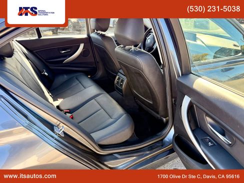 Used 2016 BMW 320i Sedan image 12