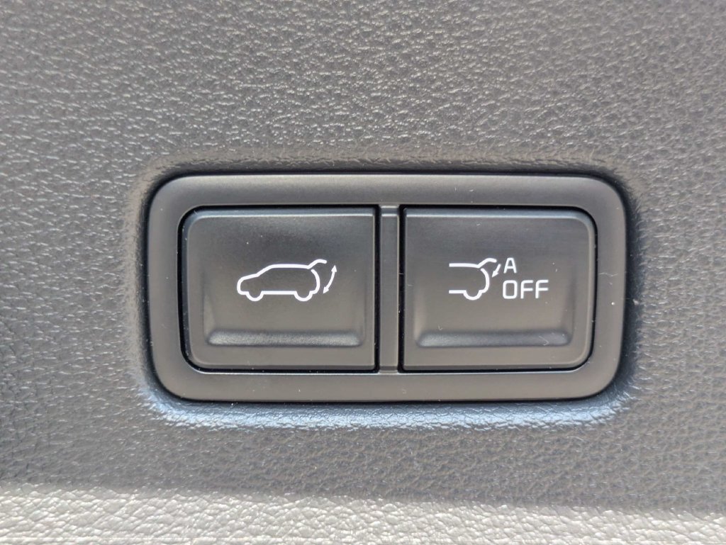 Used 2023 Kia Telluride EX w/ EX Captain's Chair Package AWD/4WD image 13